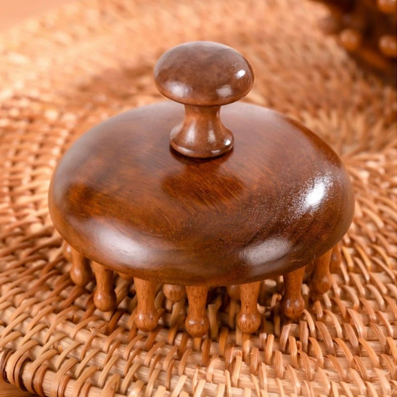 Почему стоит выбрать бамбуковый массажер для кожи головы?